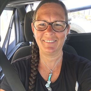 Meet your Posher, Stacy